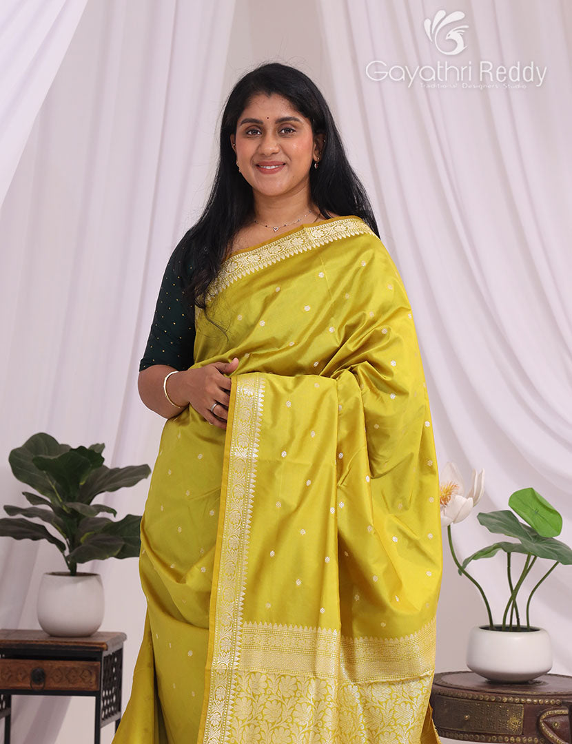 SEMI KATAN SAREE-SKN185