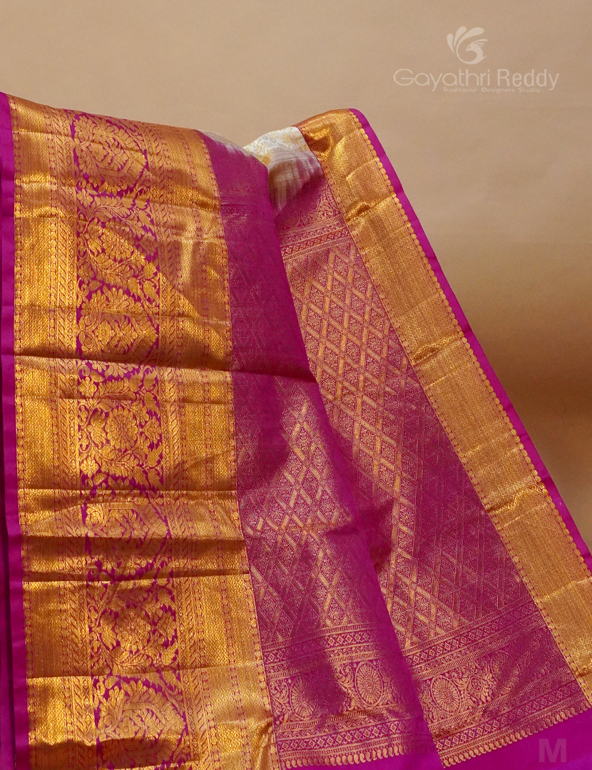 KANCHI PATTU-KP5942