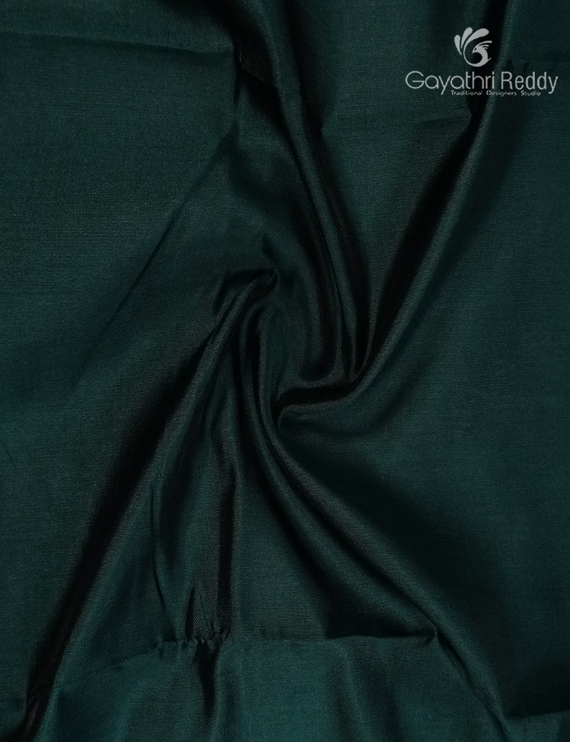 Semi Gadwal Saree in Bottle Green and Orange