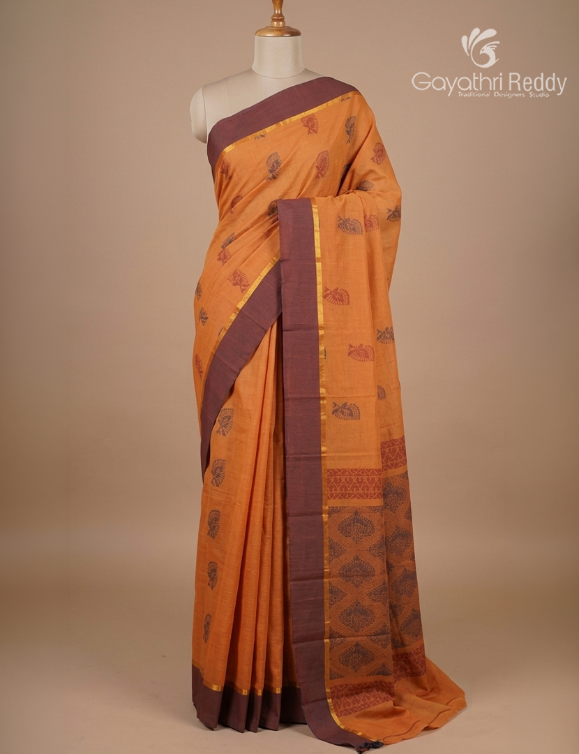 Pure Kanchi Cotton Saree in Peach