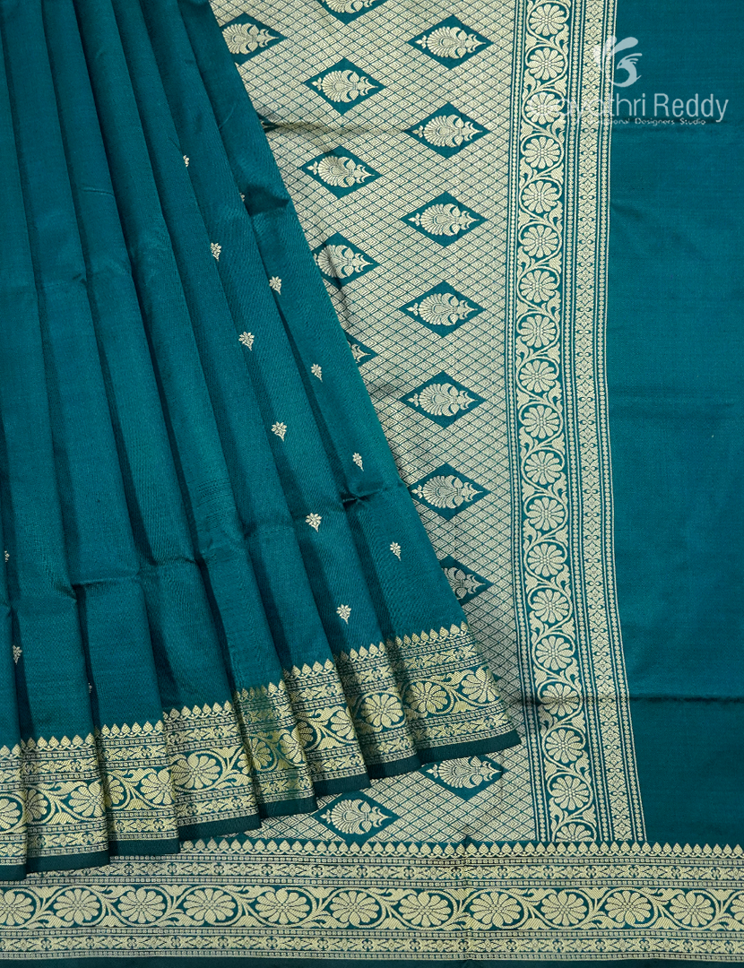 Pure Banaras Katan Silk Saree in Deep Peacock Green