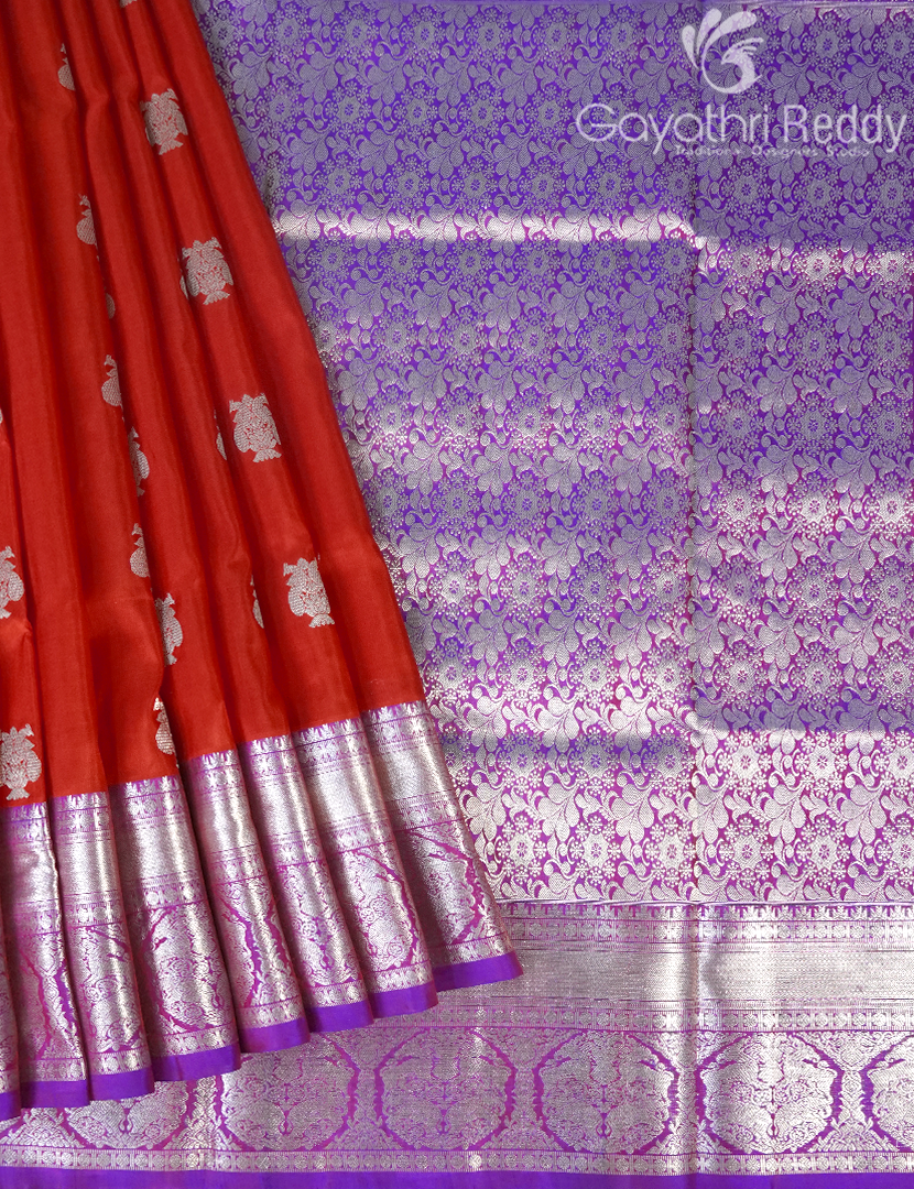 PURE VENKATAGIRI PATTU-VP1157