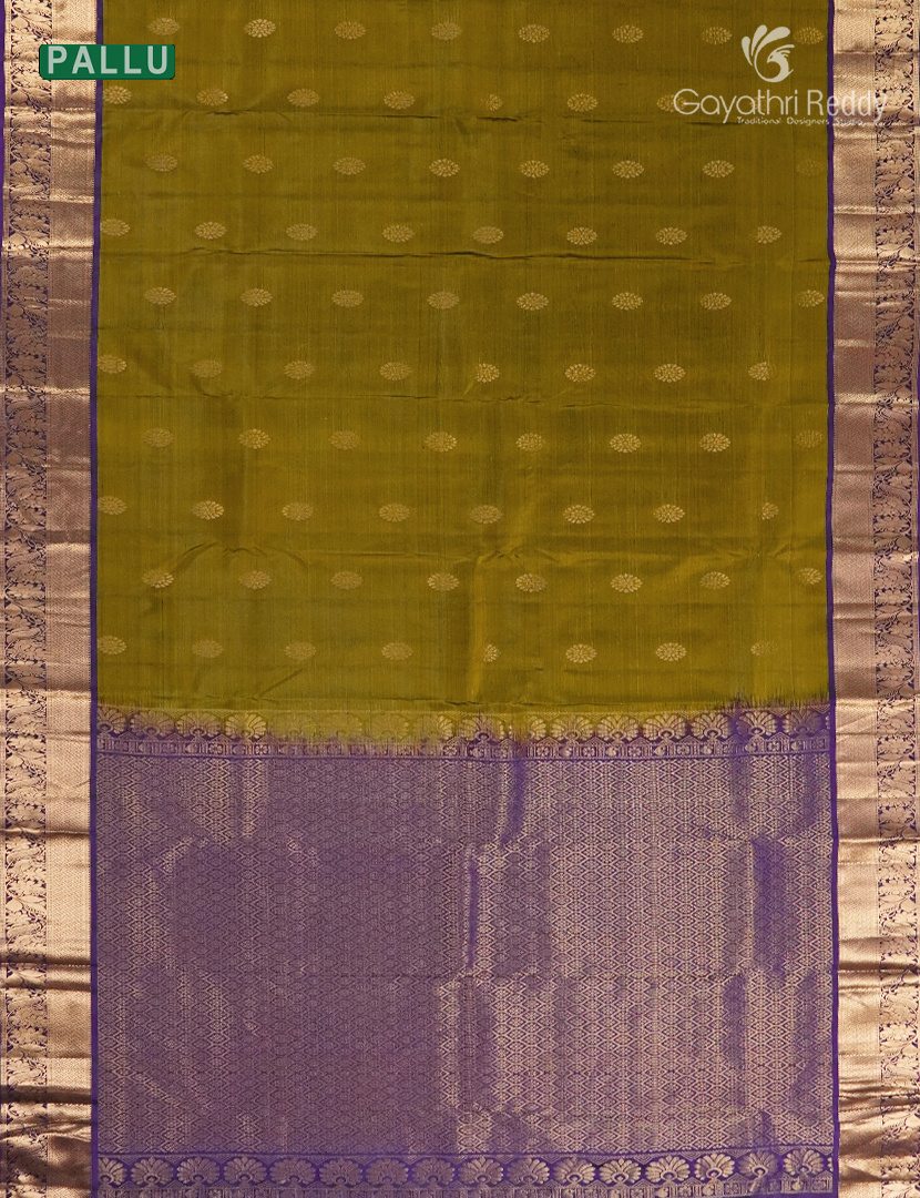 Pure Kanchipuram Silk Saree in Dry Mehendi and Deep Violet