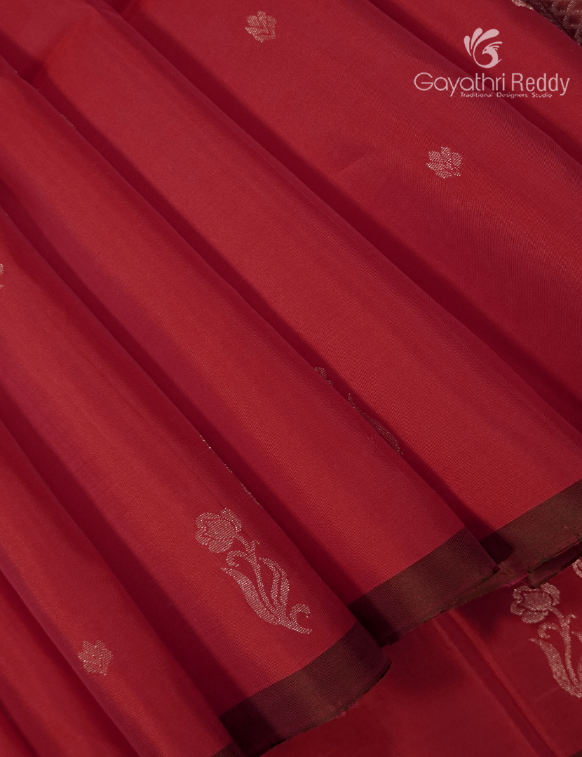 Pure Kanchipuram Light Weight Silk Saree in Peach Pinkk