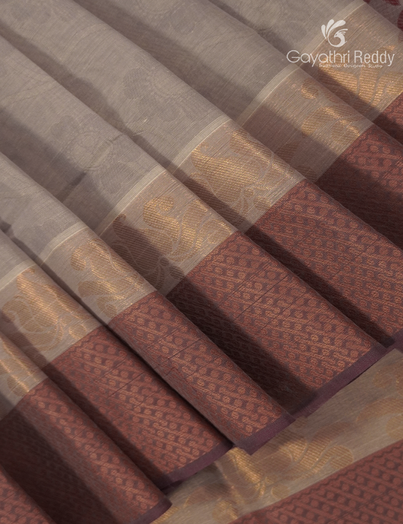 Pure Kanchi Cotton Saree in Pastel Grey
