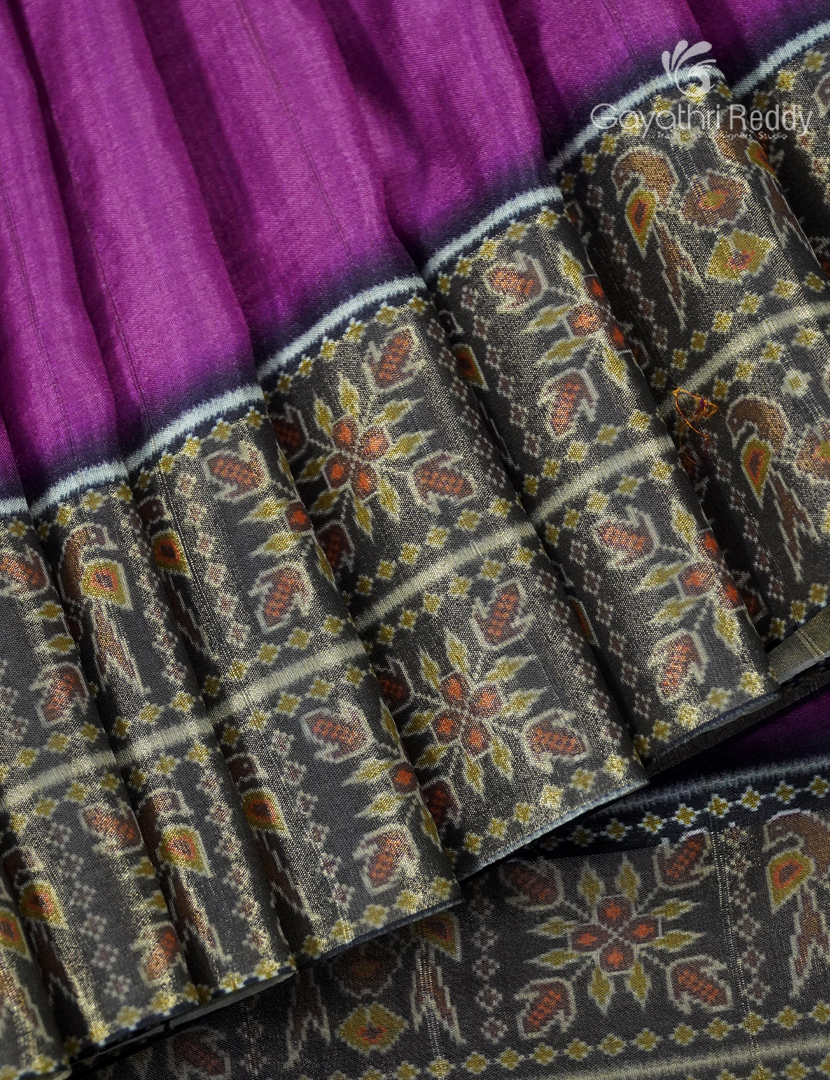 Semi Tussar Saree in Magenta and Black