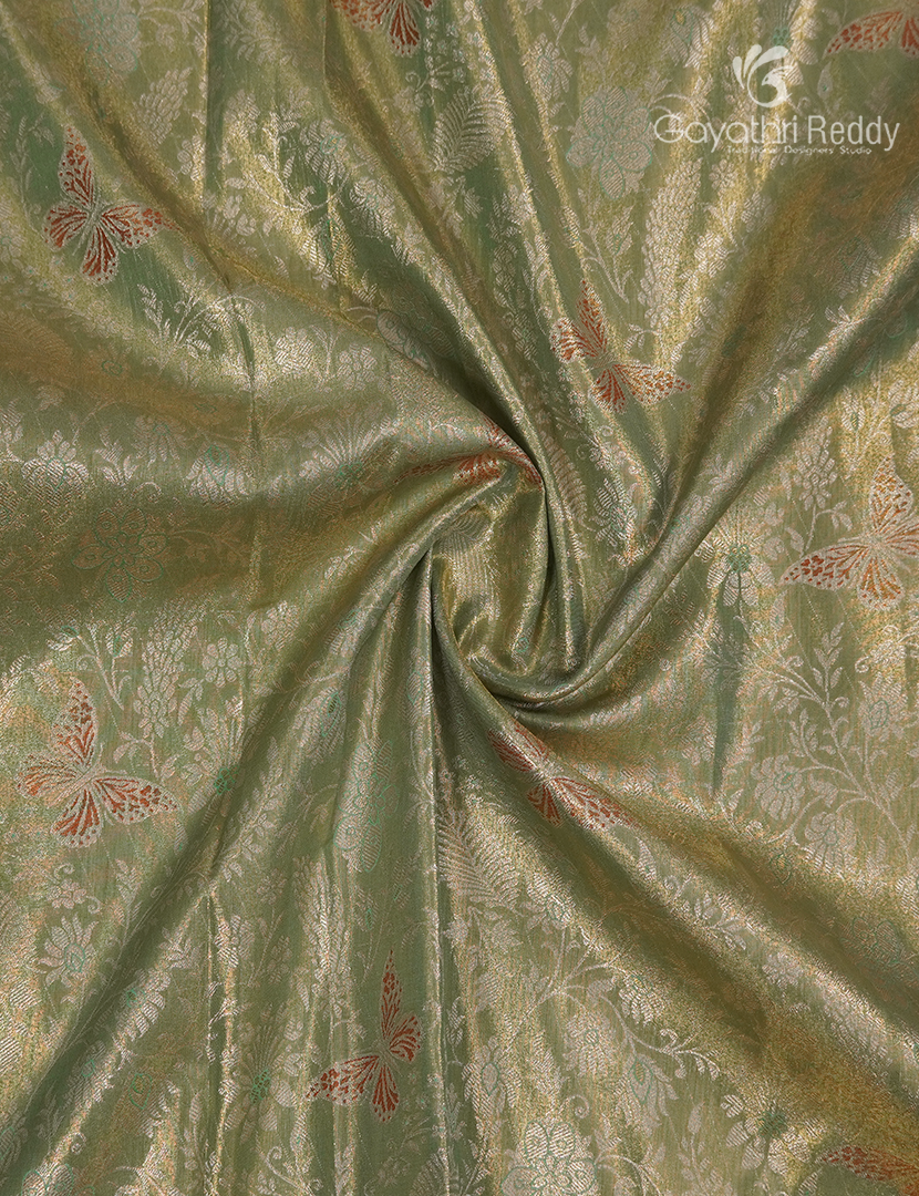 Semi Kanchipuram Silk Saree in Sea Green and Red