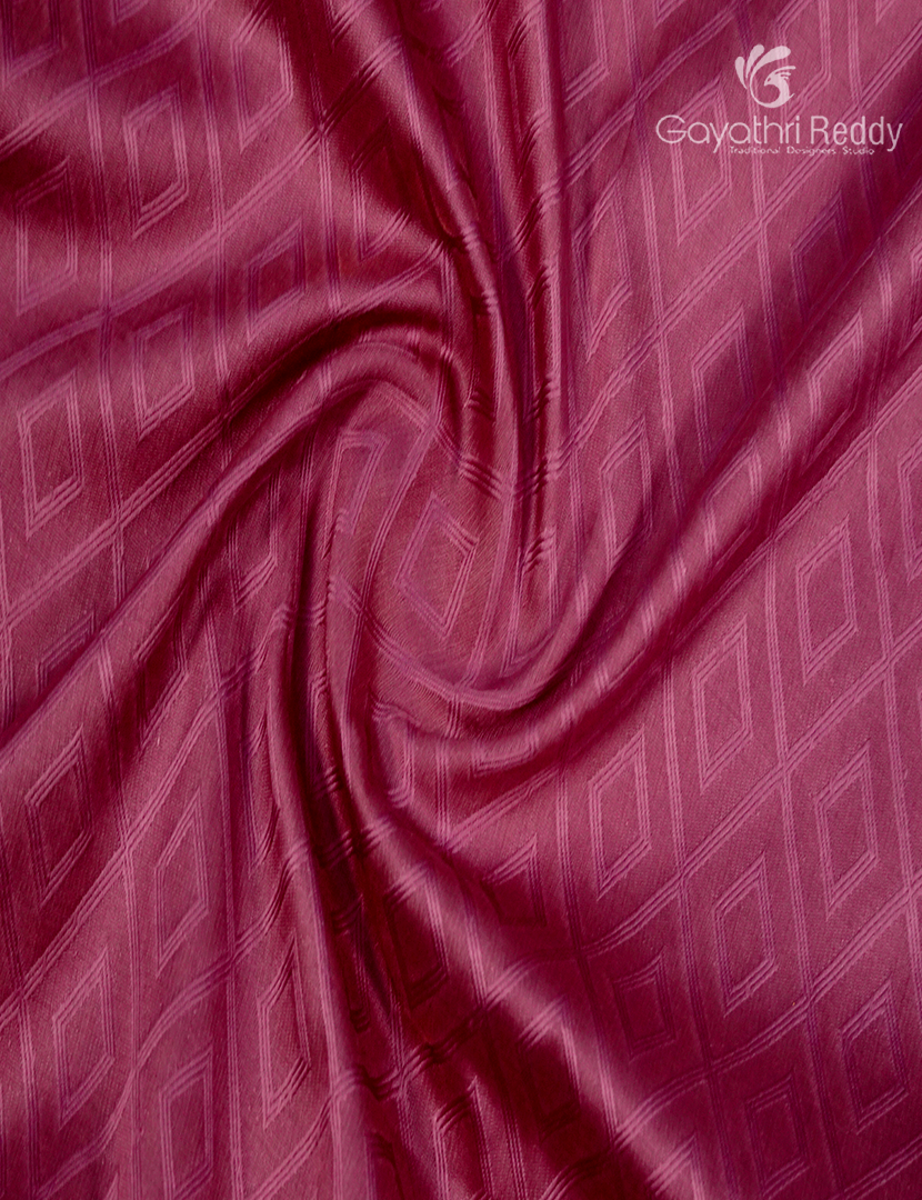 Semi Katan Silk Saree in Onion Pink and Red