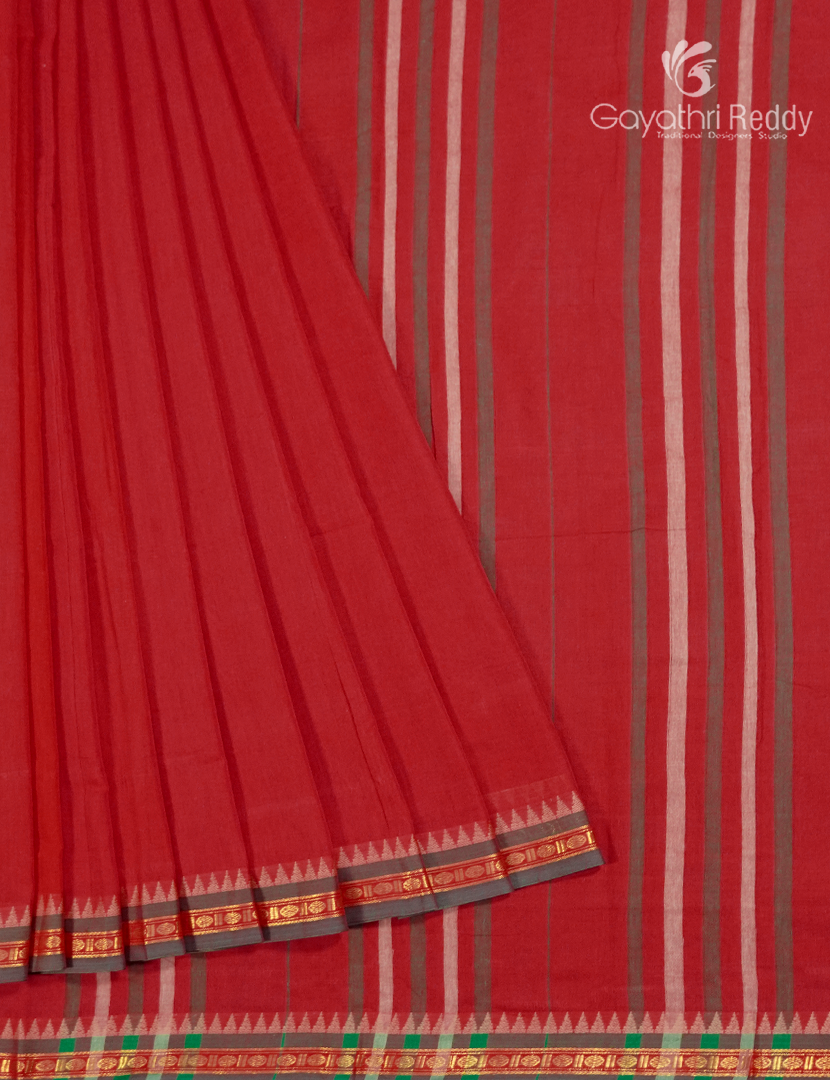 Pure Narayanpet Cotton Saree in Red