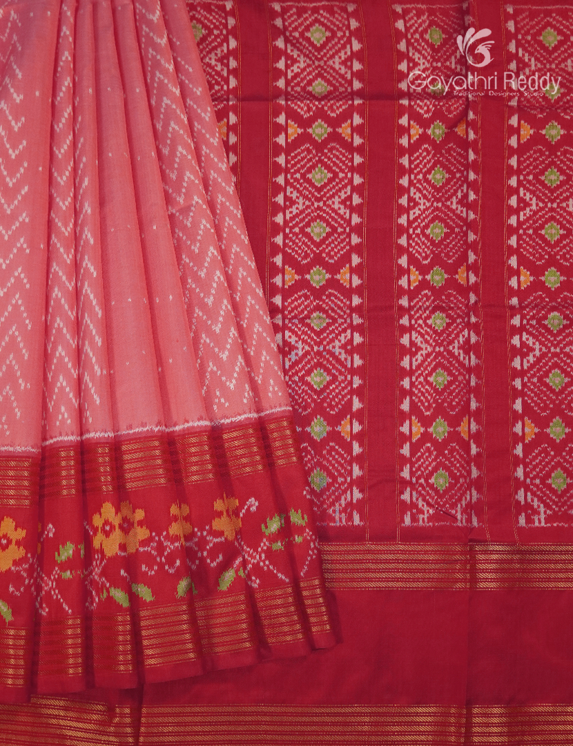 Pure Ikat Silk Saree in Baby Pink and Rani Pink