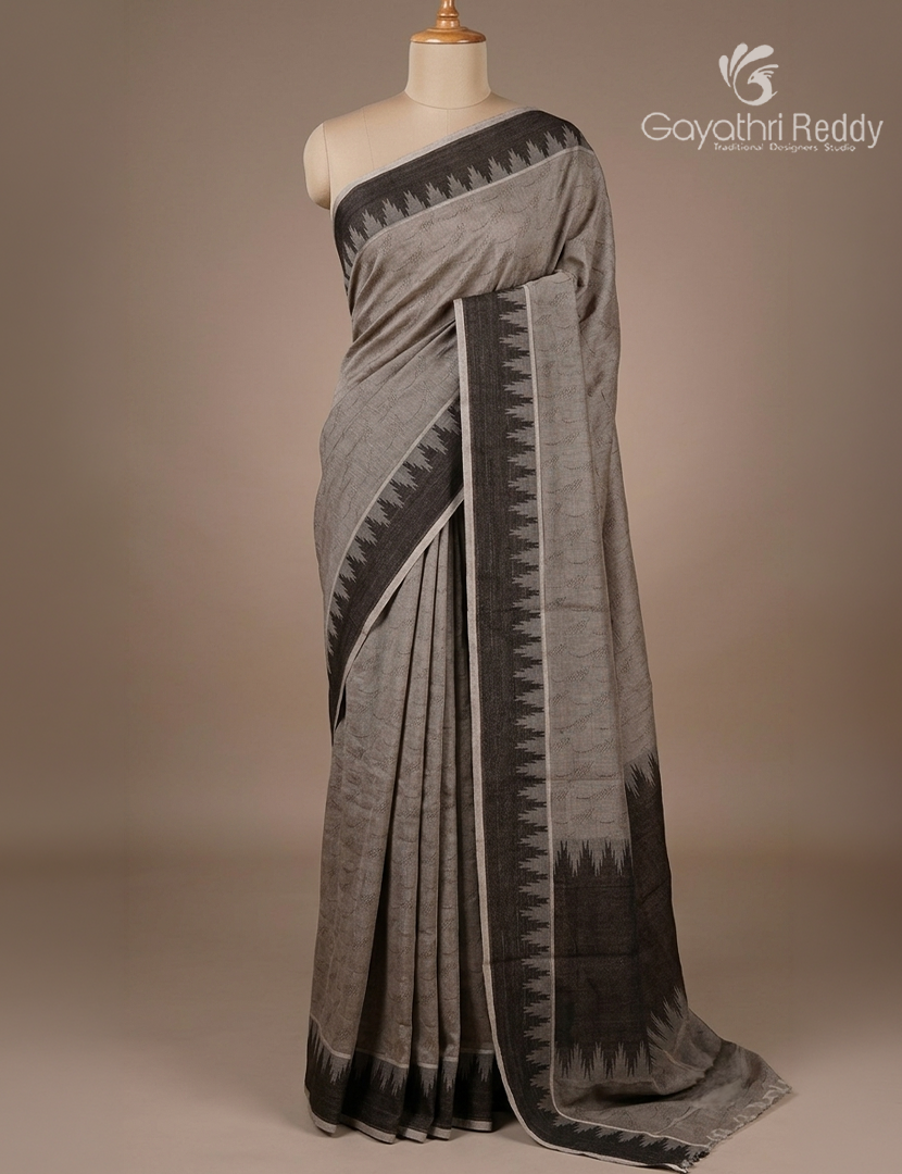 Pure Kanchi Cotton Saree in Grey