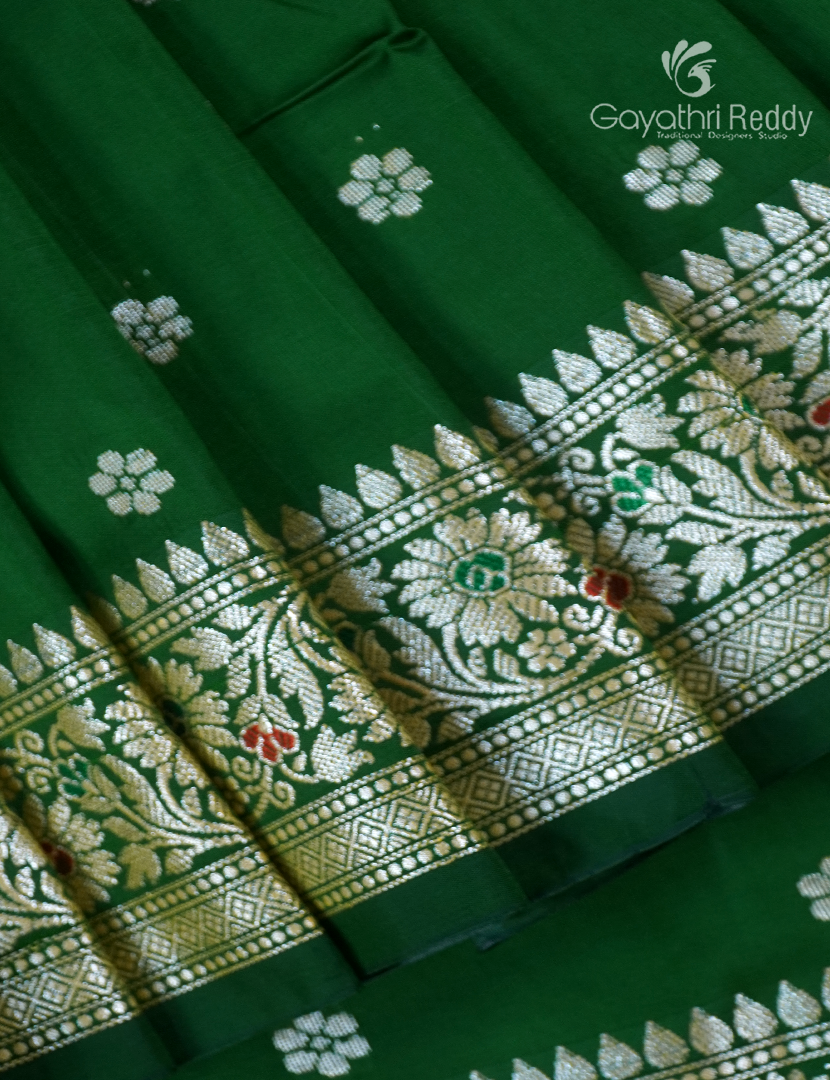 Semi Banaras Katan Silk Saree in Deep Green