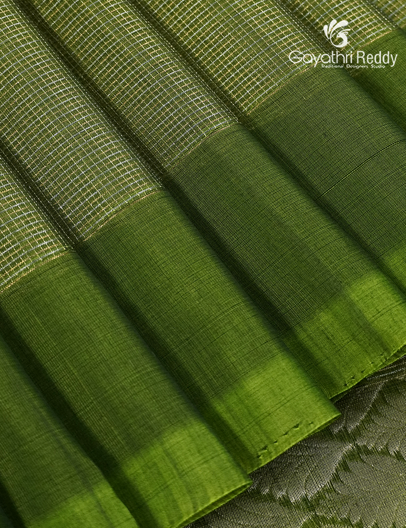 Pure Kanchipuram Sico Saree in Leaf Green