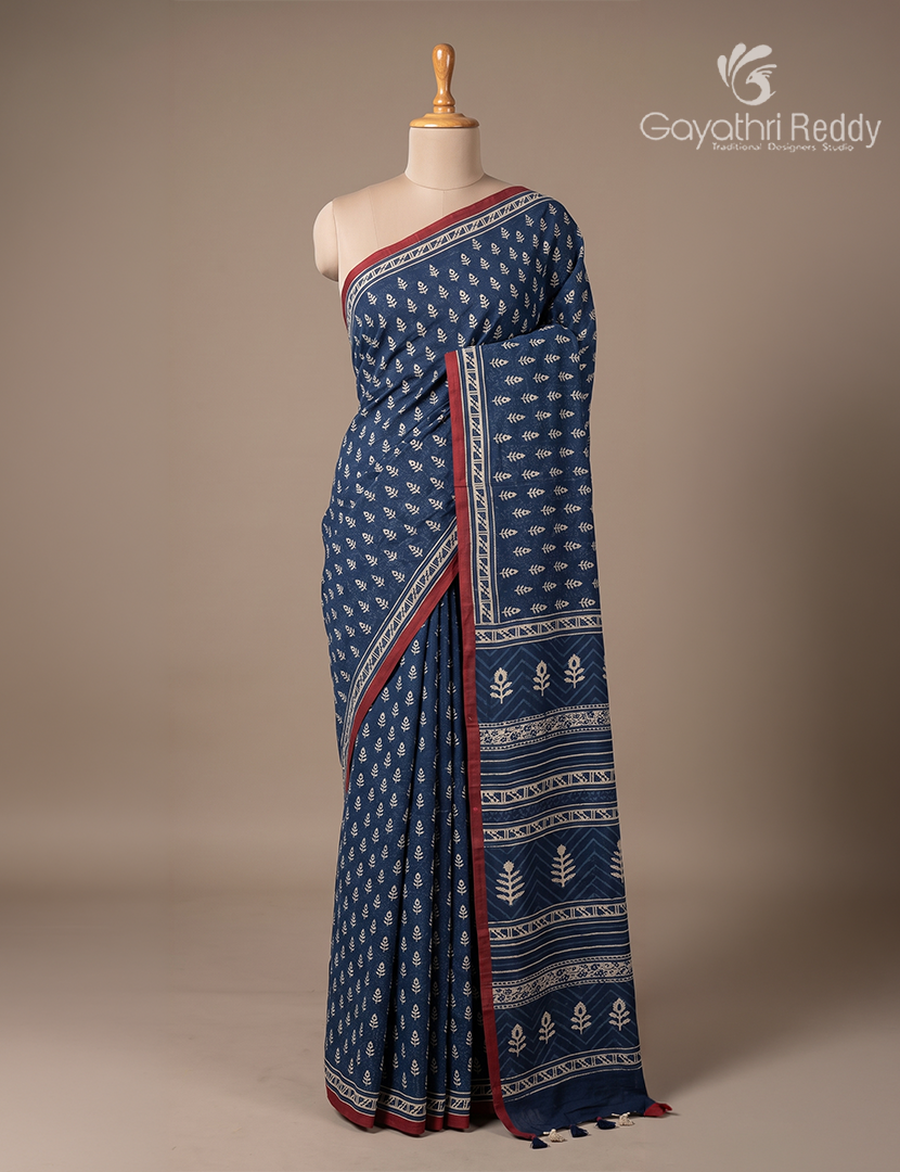 Vidharbha Cotton Saree in IIndigo Blue