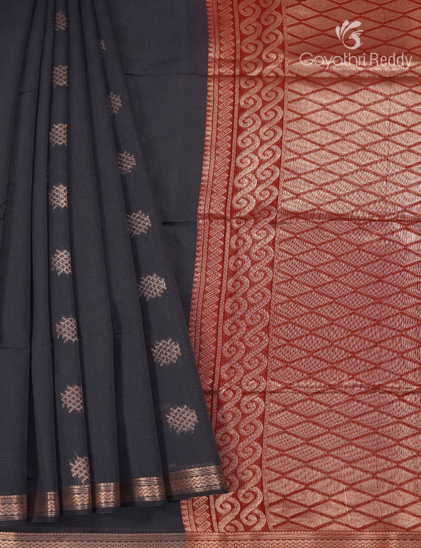 Kanchipuram Sico Saree in Black and Maroon Red