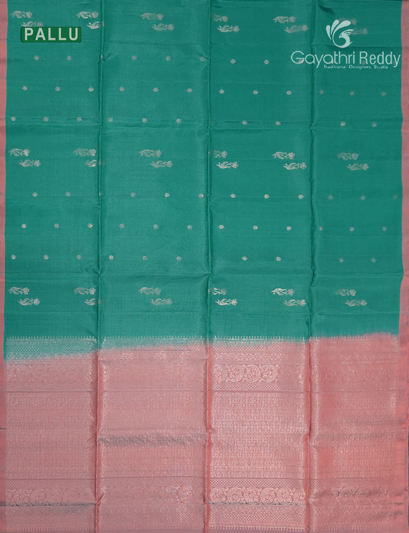 Pure Kanchipuram Light Weight Silk Saree in Sea Foam Green and Baby Pink