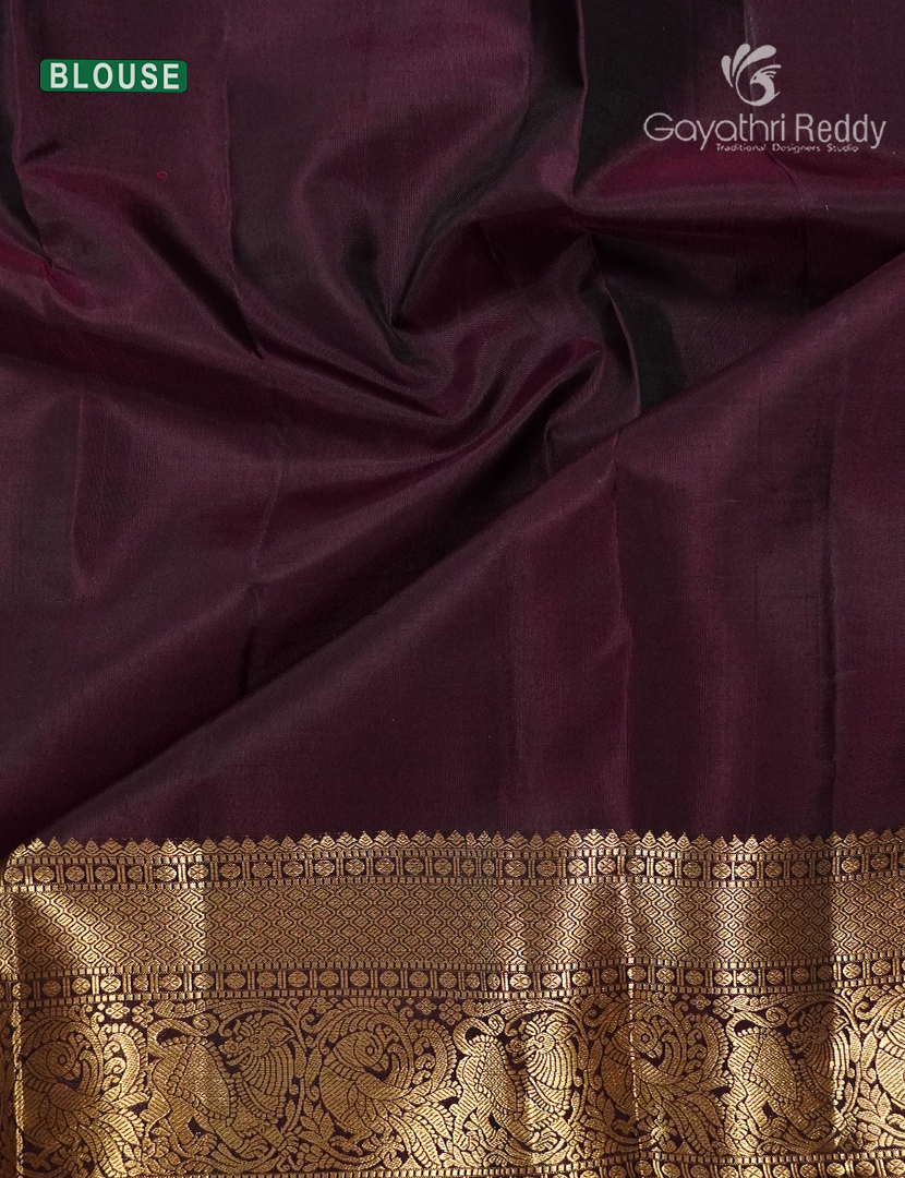 Pure Kanchipuram Silk Saree in Deep Peacock Blue and Deep Burgundy (Medium Borders )