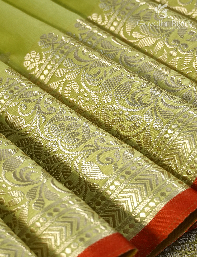 SEMI KATAN SAREE-SKN101