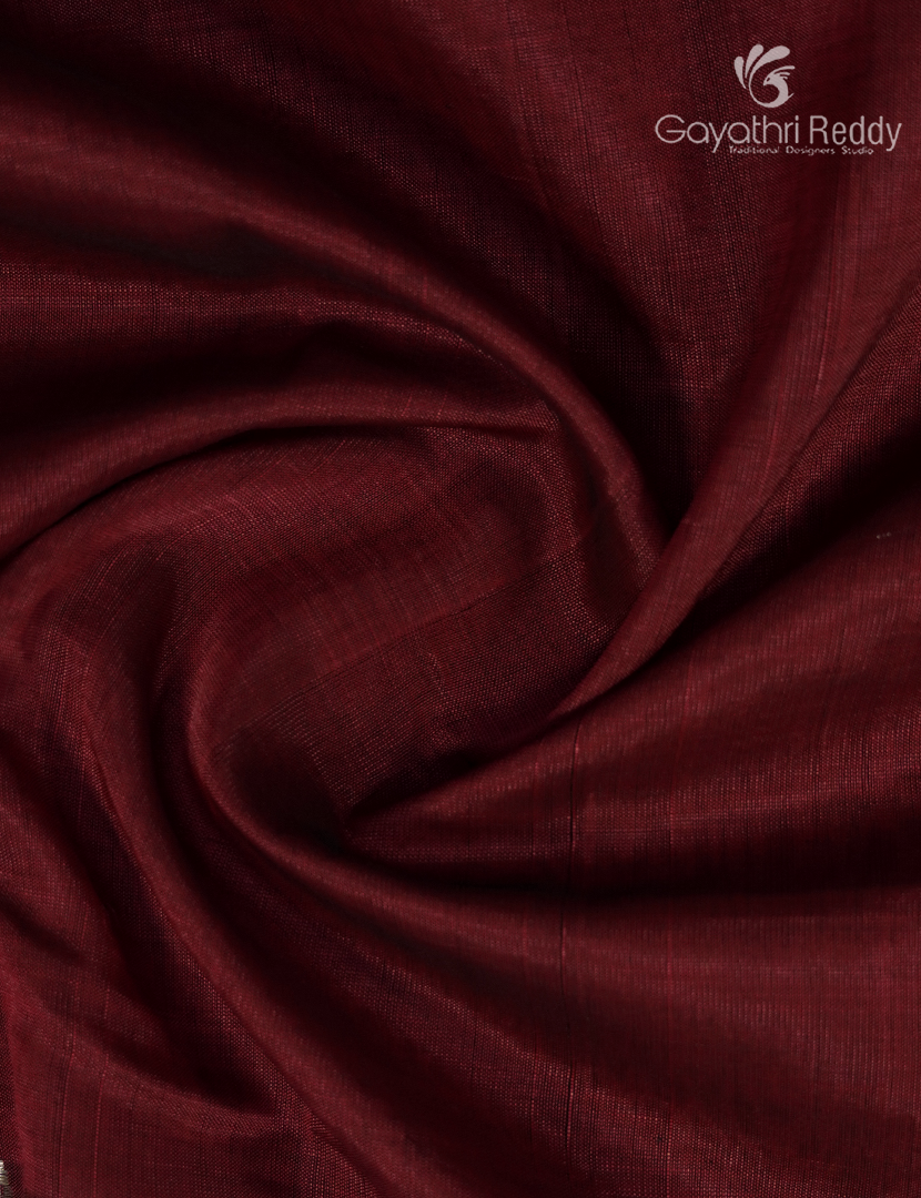 Pure Mangalagiri Langa Voni Set in Maroon