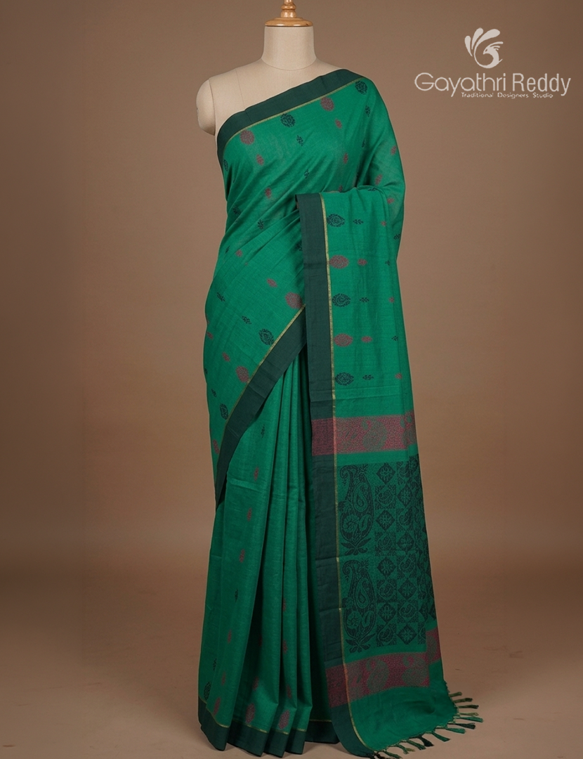 Pure Kanchi Cotton Saree in Deep Rama Green