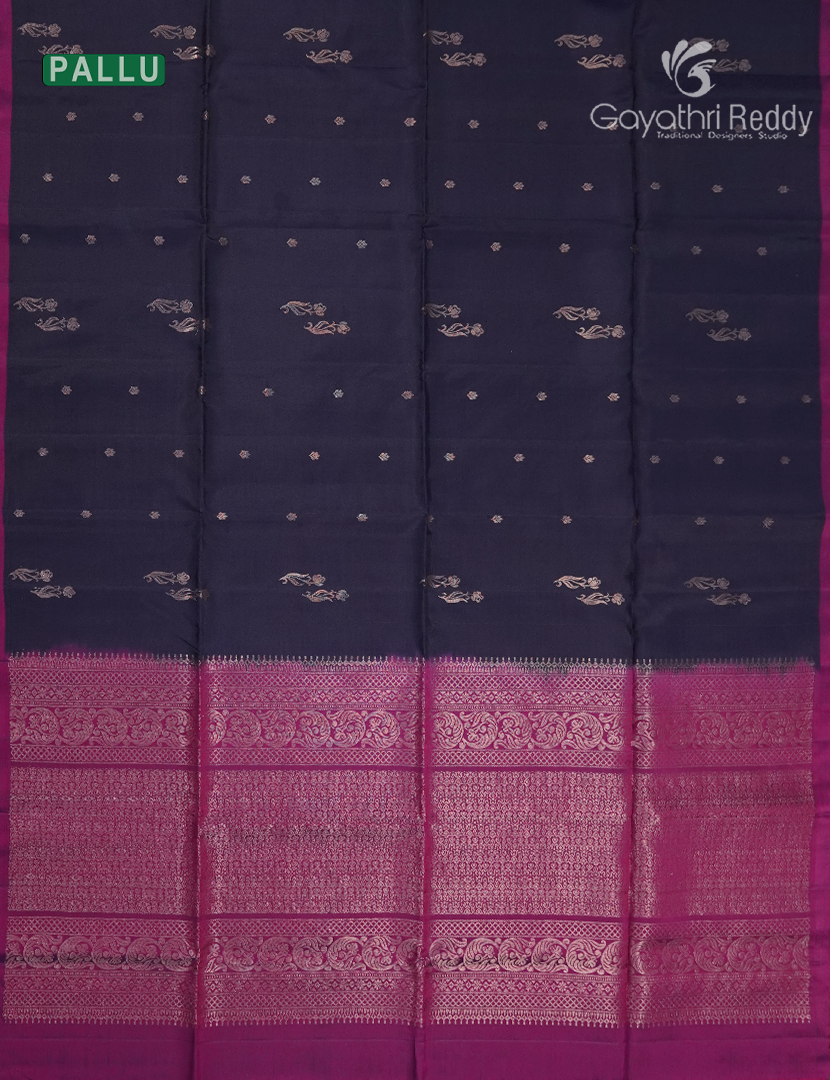 Pure Kanchipuram Light Weight Silk Saree in Navy Blue and Magenta