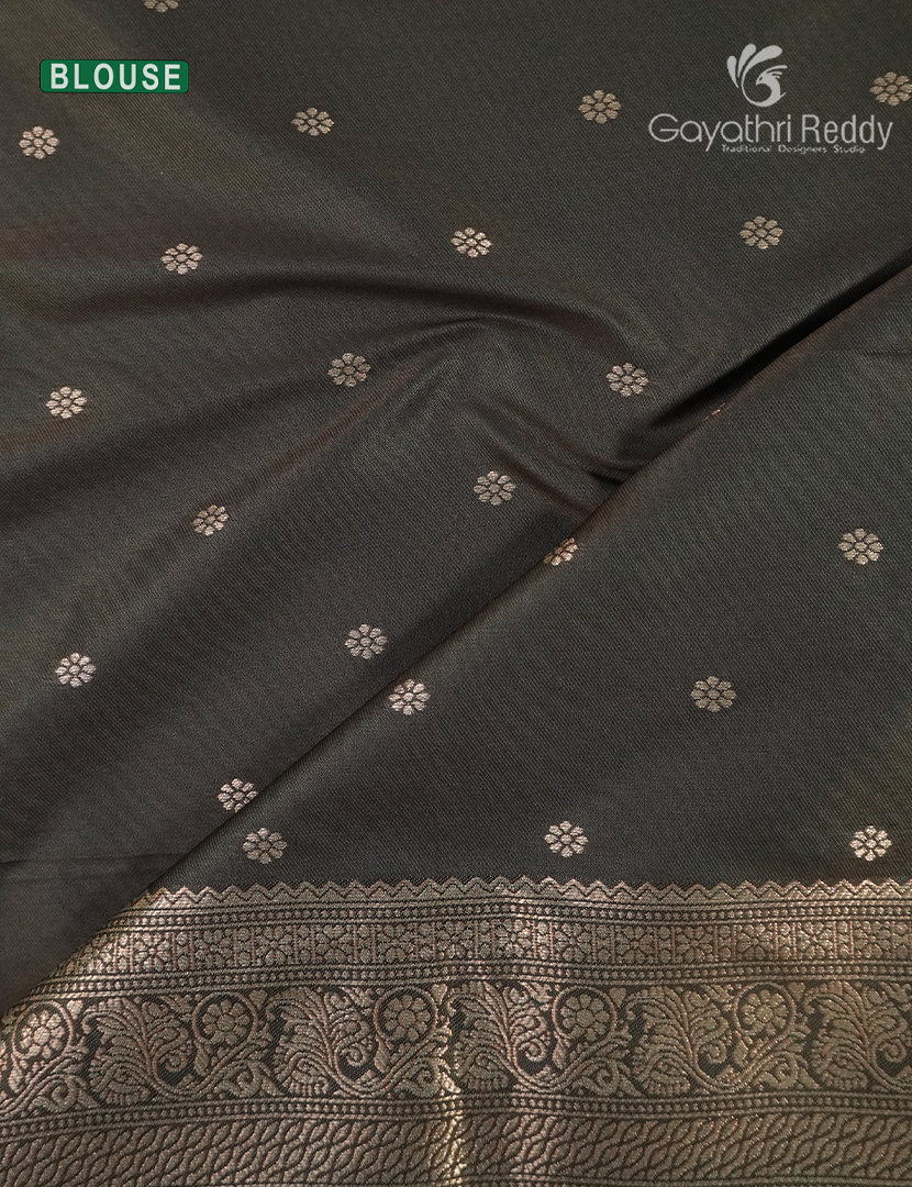 Semi Kanchipuram Art Silk Saree in Concrete Grey