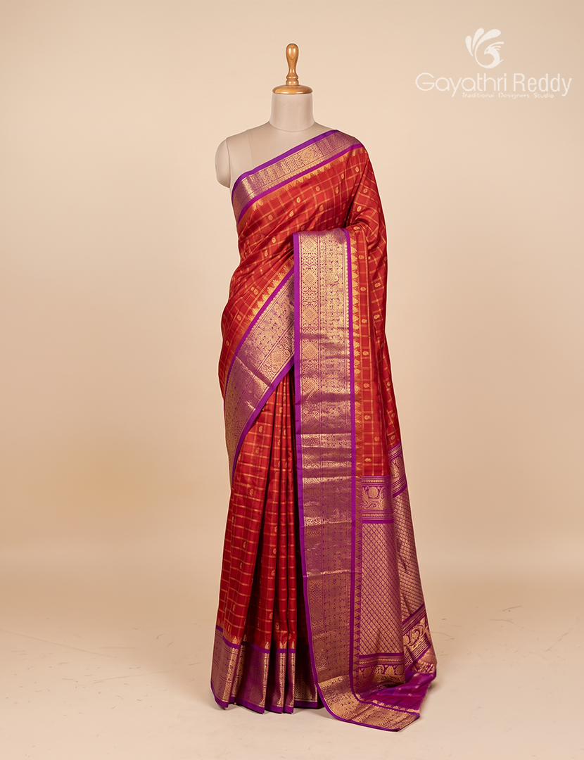 Pure Gadwal Silk Saree in Orange and Magenta