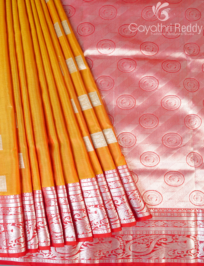 PURE VENKATGIRI PATTU-VP1148