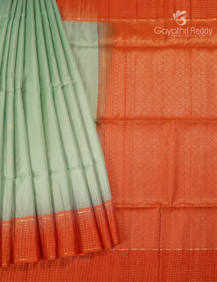 Pure Kanchipuram Vintage Silk Saree in Mint Green and Orange