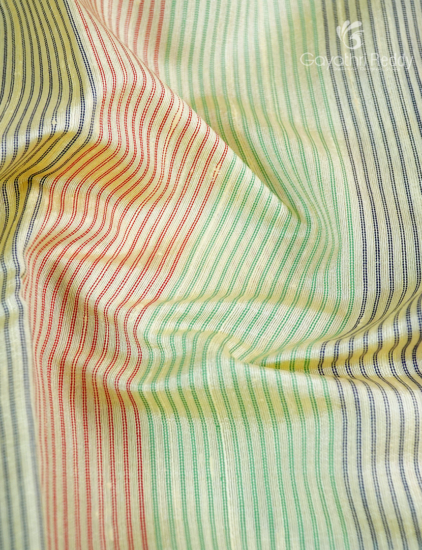 Pure Khadi Pattu Saree in Pastel Pista Green