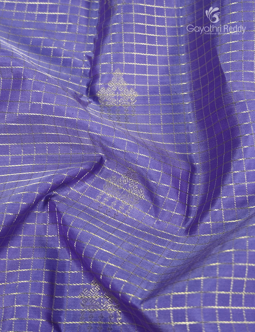 Pure Kanchipuram Vintage Saree in Lavender and Purple