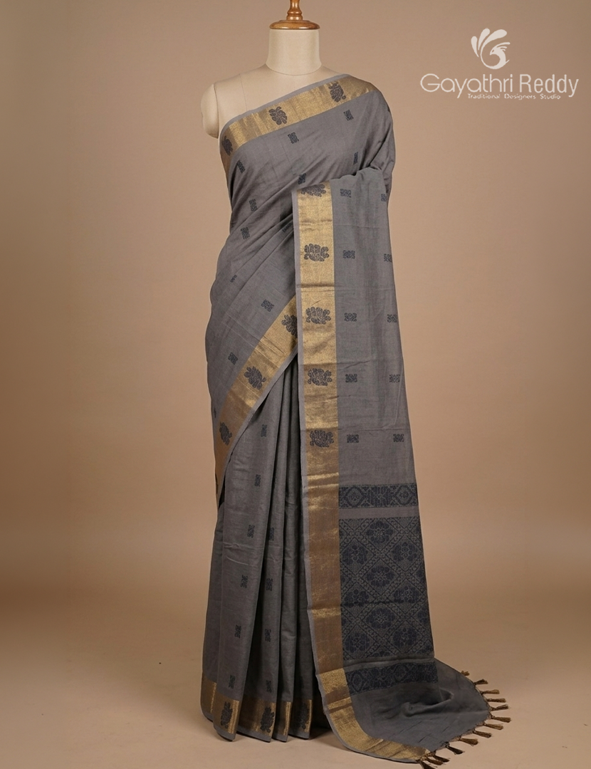 Pure Kanchi Cotton Saree in Ash Grey