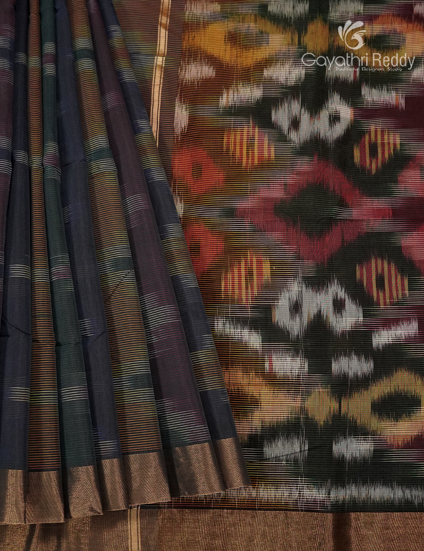 Semi Ikat Sico Saree in Grey