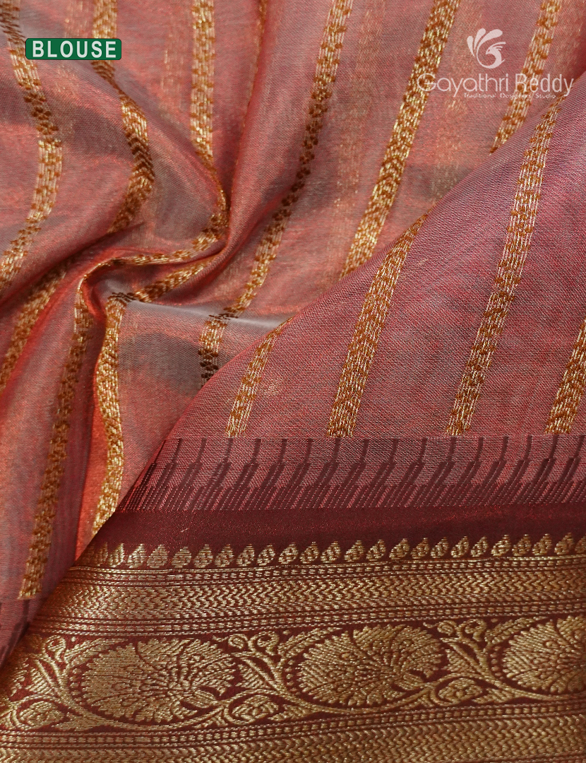 Semi Tissue Gadwal Saree in Cream and Maroon