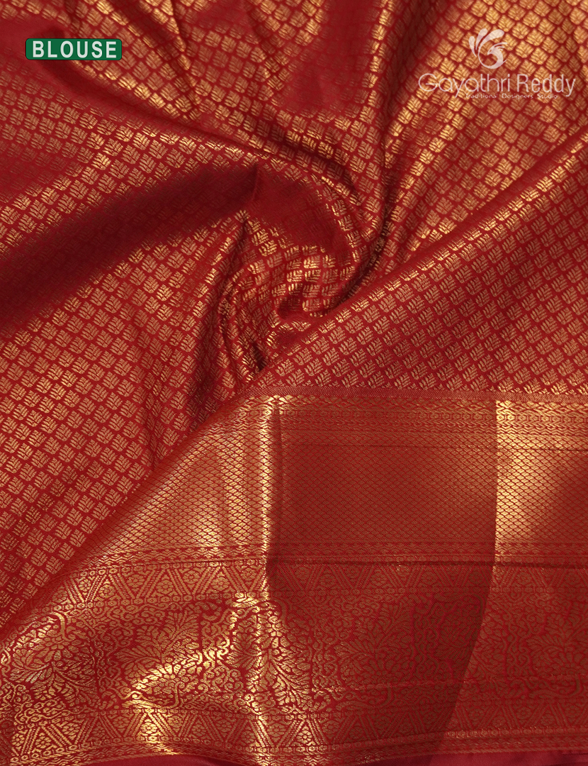 Semi Kanchipuram Silk Saree in Red