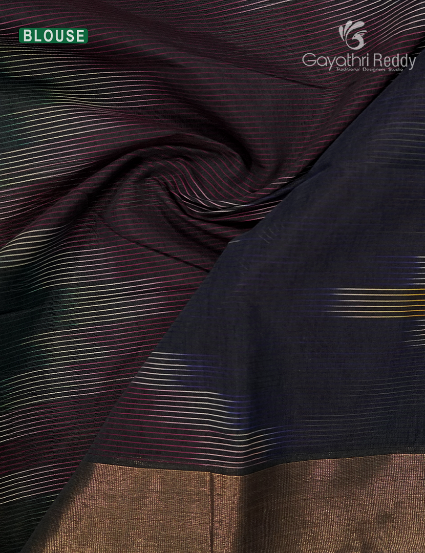 Semi Ikat Sico Saree in Grey