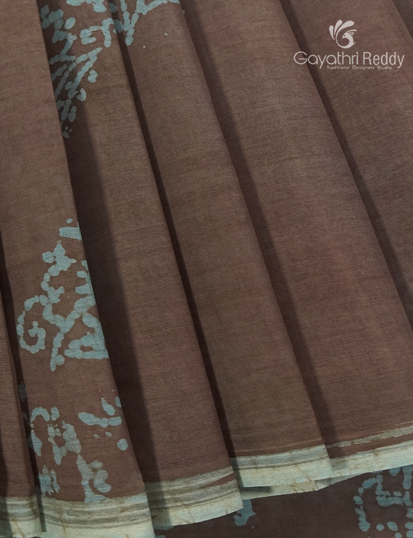 Cotton Batik Print Saree in Beige and Powder Blue