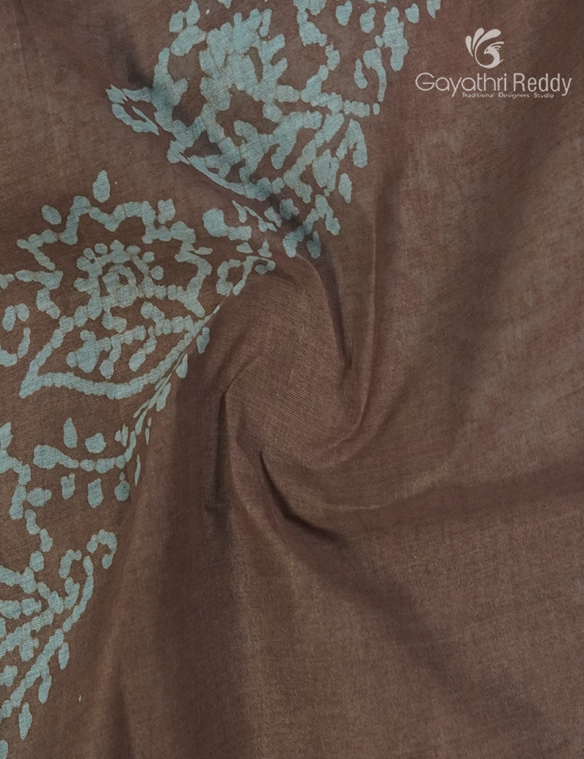 Cotton Batik Print Saree in Beige and Powder Blue