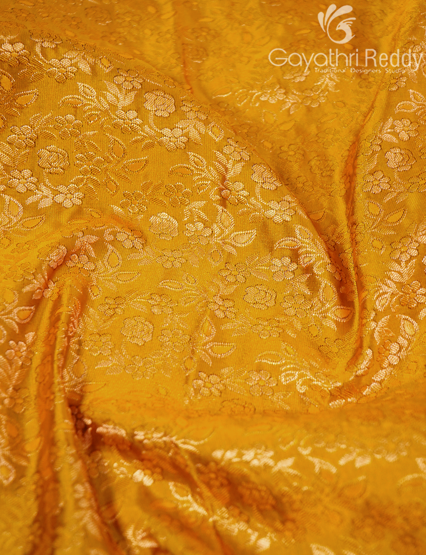 KANCHI PATTU-KP8486