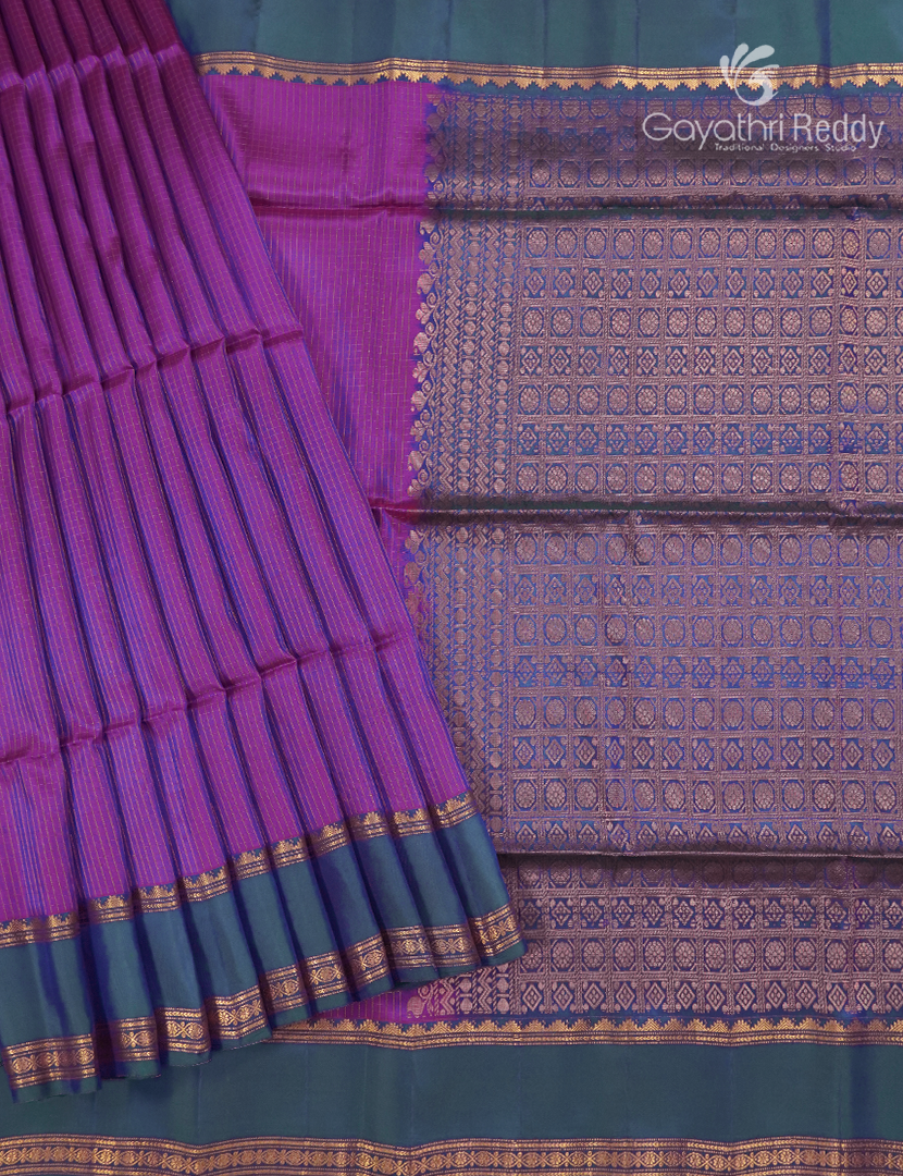 Pure Kanchipuram Light Weight Silk Saree in Purple and Deep Peacock Blue