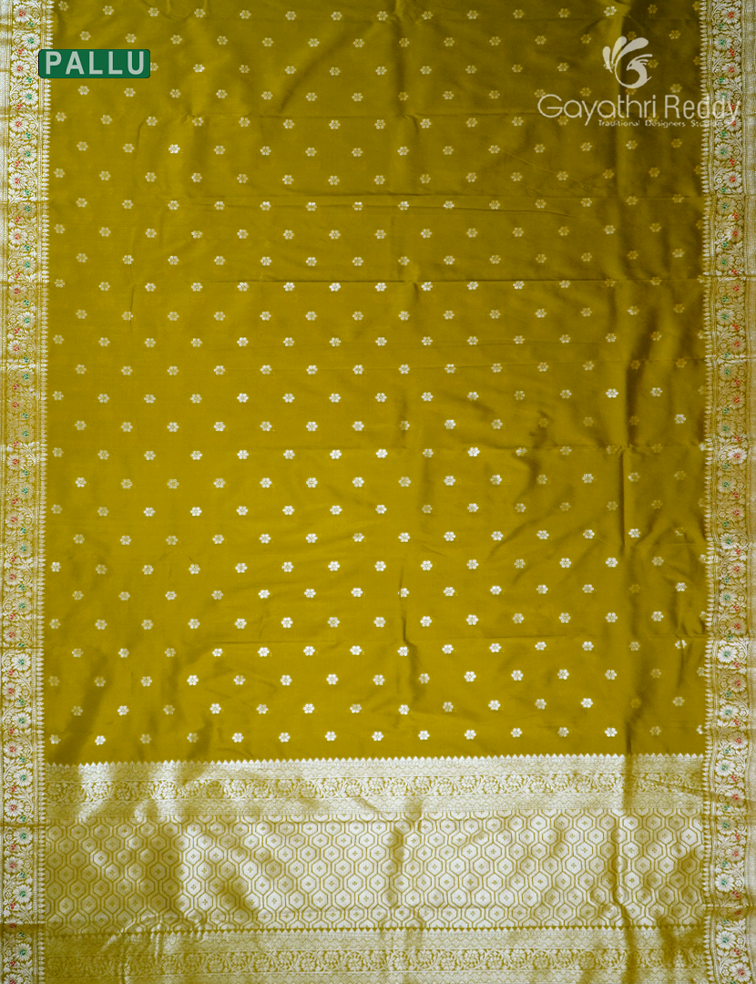 Semi Banaras Katan Silk Saree in Mehendi Green