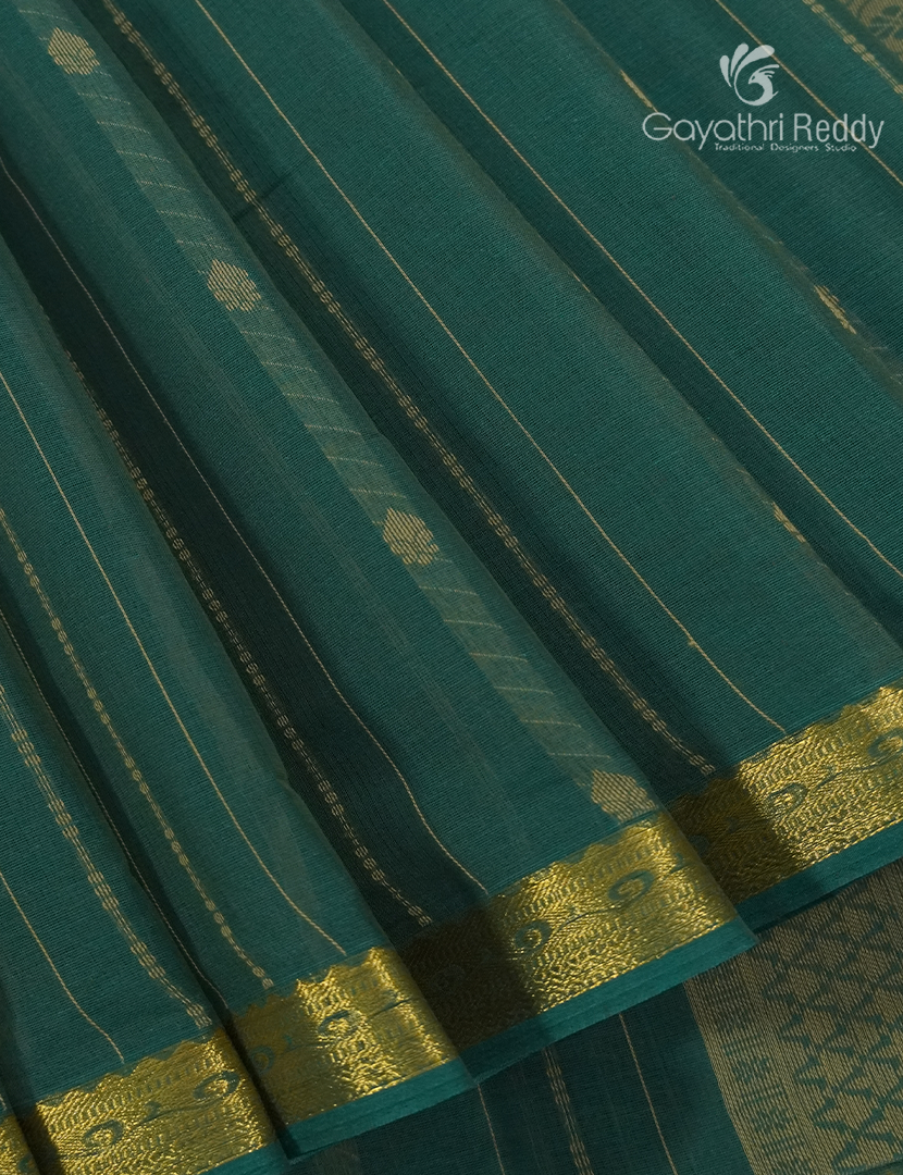 Pure Kanchi Cotton Saree in Deep Rama Green
