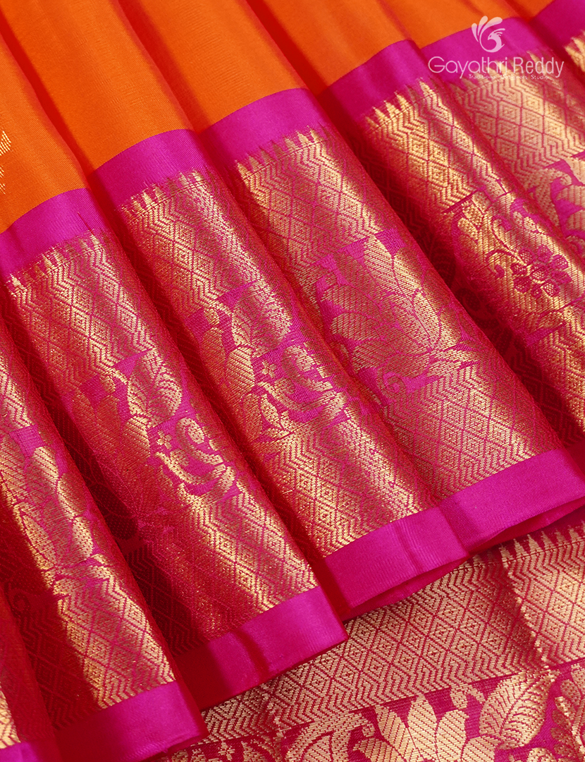 Pure Kanchipuram Silk Saree in Tangarine and Rani Pink