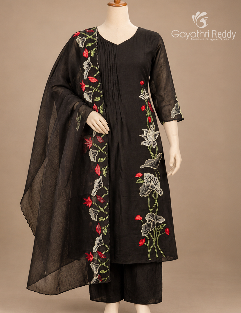 Readymade Dress Set in Black