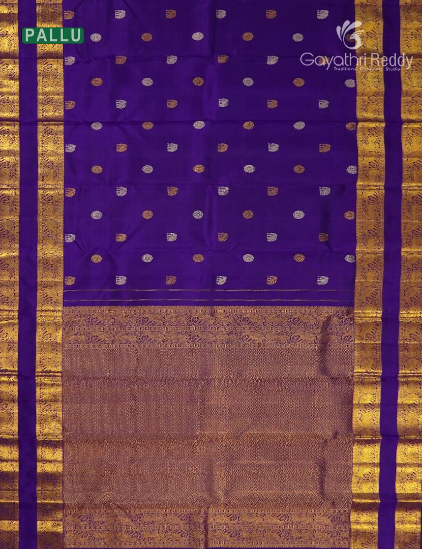 Pure Kanchipuram Silk Saree in Purple ( Butta Pattern )