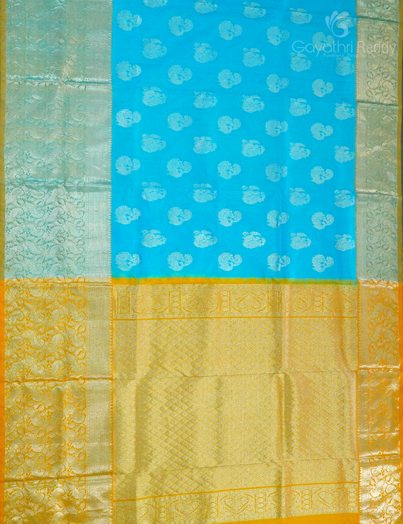 PURE VENKATGIRI PATTU-VP1130