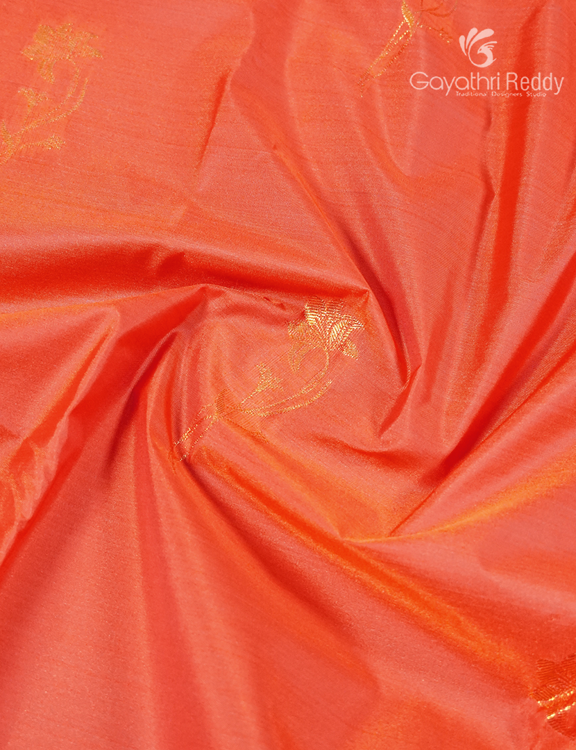 Semi Kanchipuram Silk Saree in Peach and Lavender