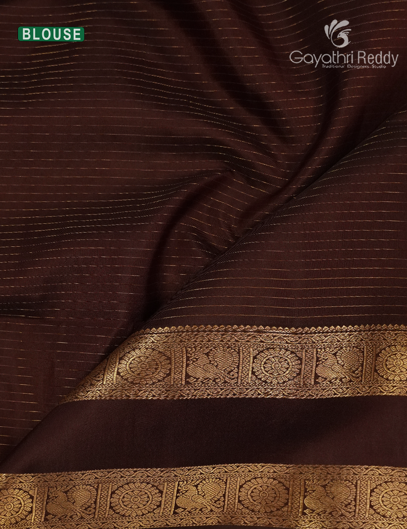 Pure Kanchipuram Vintage Silk Saree in Rust Red and Brown
