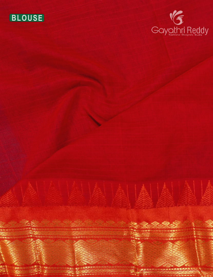 Pure Gadwal Cotton Saree in Cream and Bridal Red