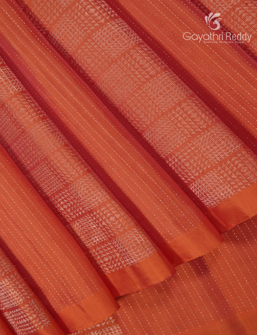 Pure Kanchipuram Light Weight Silk Saree in Orange